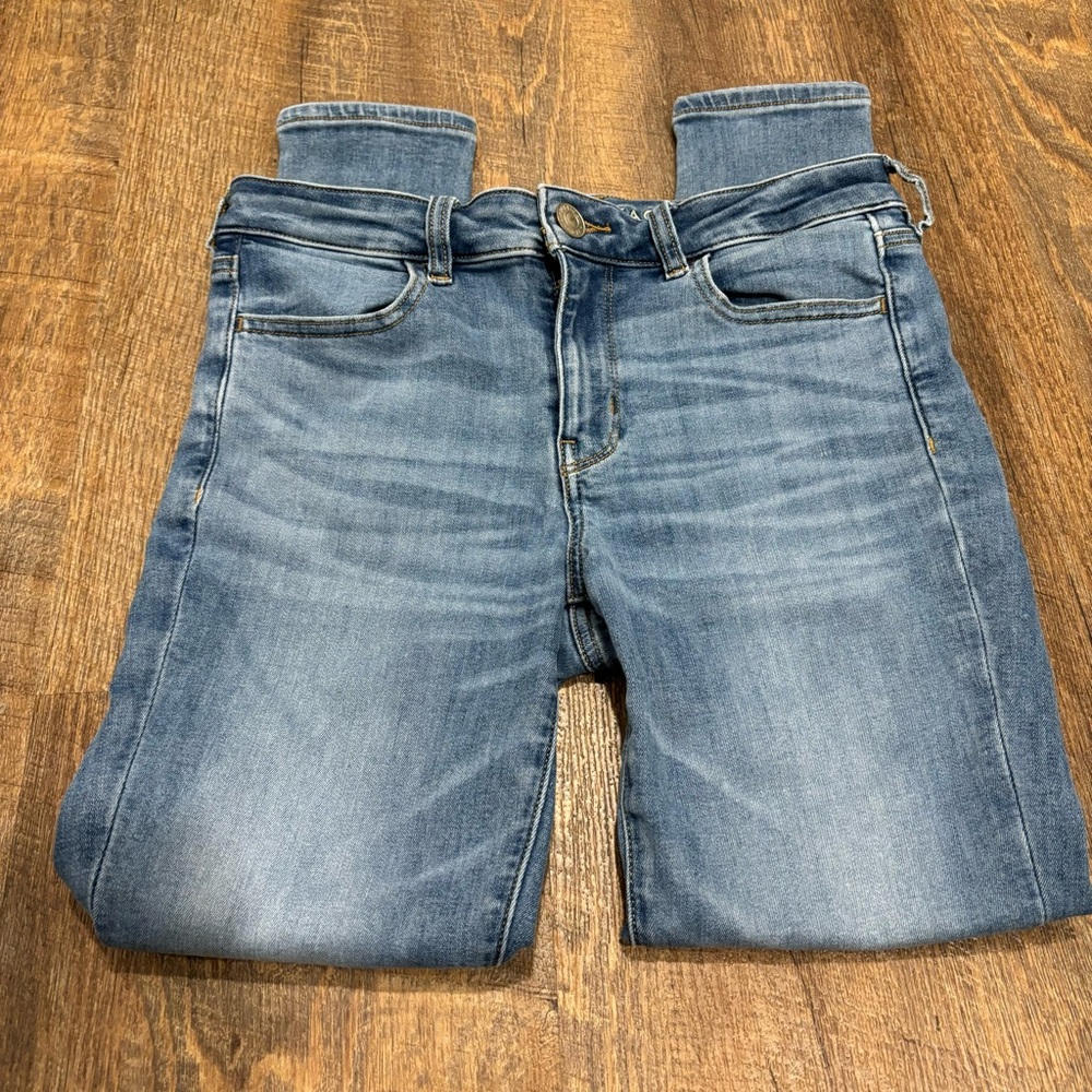american eagle super stretch skinny jeans - size 6 short